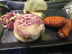 特色小汉堡-野萃山·潮汕厚果汁(十亩地店)