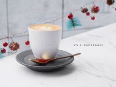 soe拿铁-UNI UNI(环亚凯瑟琳店)