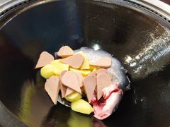 -老刘生态大鱼坊铁锅炖鱼(赛马场店)