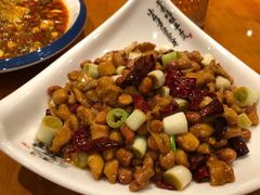 -有红鸡毛店·川菜(建设路店)