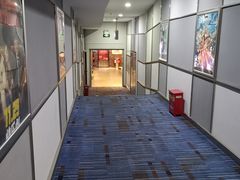 -和平影视娱乐城