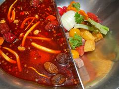 -湊湊火锅·茶憩(上海合生汇店)