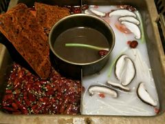 -巴渝瓦肆重庆鲜火锅(宝龙环湖店)