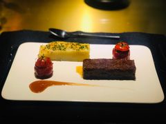 慢煮36小时羊肩肉配葡萄番茄-AZUL by FUEL蓝色·法式酒馆(琶醍店)