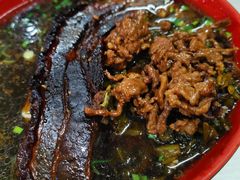 -小龙大肉面馆
