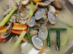 -辉记虾塘海鲜农庄