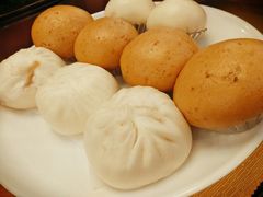 麦香包-得利古月庄早茶
