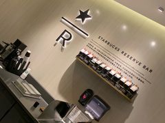 -星巴克臻选(北京银泰店)