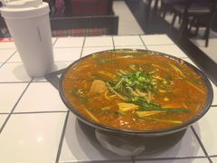 -肥汁米蘭香港米线(长宁来福士店)