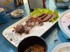-乔家小院•非遗驴肉•本地小海鲜(滨河路店)