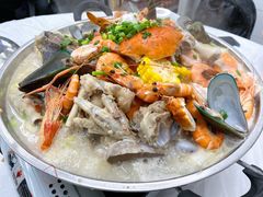招牌海鲜骨煲-凤城康记饭店