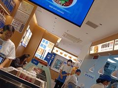 -李与白包子铺(桐梓林店)