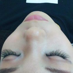 -EMILY艾枚莉美甲美睫·美颜·现磨咖啡