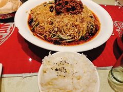 -吴记酱骨炖菜馆(西大直街店)
