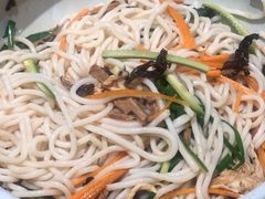 鸡丝凉米线-云海肴云南菜·蒸汽石锅鱼(北京良乡华冠店)