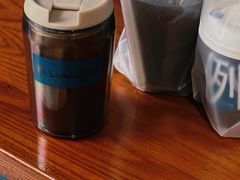 -Be Lived Cafe比例咖啡(摩天轮店)