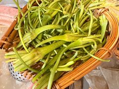 -阿婆情腊排骨火锅·野生菌季(古城旗舰店)