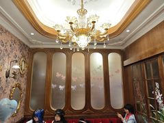 -秘密旅行Bonjour(黑金冠 江南西店)
