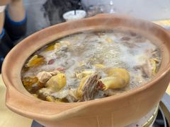 -威邵鸡煲(西华路总店)