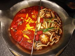 -湊湊火锅·茶憩(打浦桥日月光店)