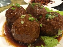 特色红烧狮子头-宝正臻天津包子总店(金阳光居易店)