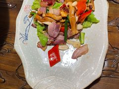 -桥边小楼·手工云南菜·古城观景小楼