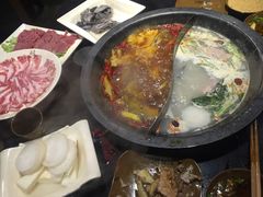 -宽板凳老灶火锅(南礼士路店)