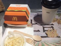 -麦当劳(新王府井店)