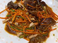 鱼香肉丝-露莎餐厅(得胜沙店)
