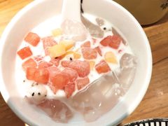 现任椰奶冰粉-太二酸菜鱼(宁波来福士店)