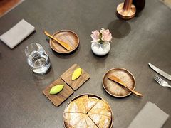 餐前面包-广州文华东方酒店·悦铂尼西餐厅
