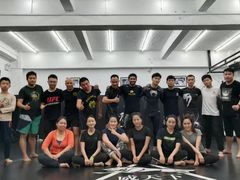 -威天下格斗柔术健身馆(红旗渠路店)
