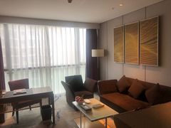-西安君富酒店(大明宫龙首原地铁站店)