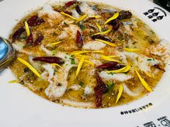 -渔语鱼酸菜鱼新川菜(来福士店)
