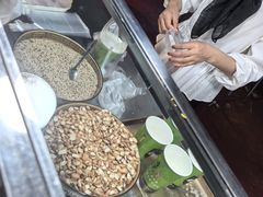 -清真老马家国华牛奶鸡蛋醪糟(正宁路店)