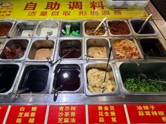 -尚品海鲜肥牛自助火锅(湖明店)