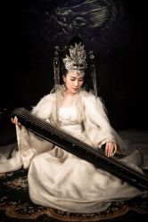 点击看大图 -九月鹰飞汉服摄影工作室