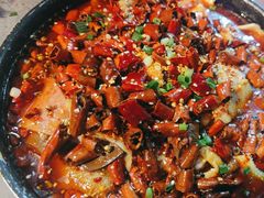 -路边边地标烧烤·川菜·小龙虾·音乐酒馆(良乡长虹店)