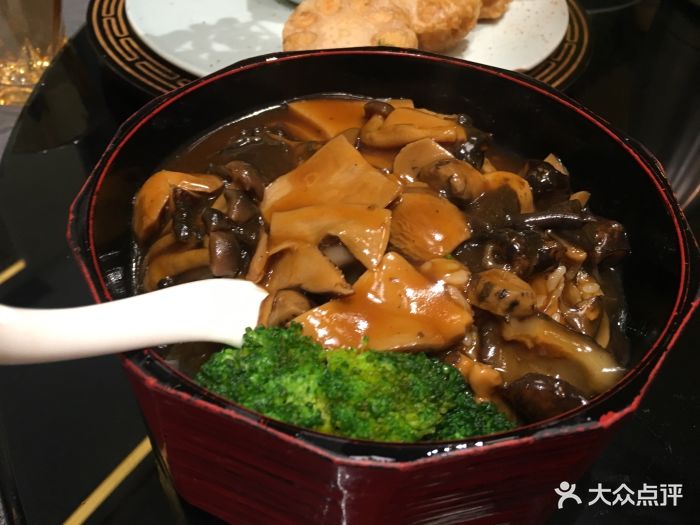 菌菇香海参拌饭