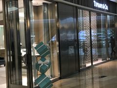 -Tiffany & Co.蒂芙尼
(广州太古汇店)