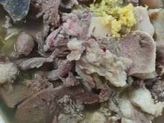 -华威达牛庄(黄埔大道西店)