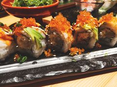 鲜虾牛油果卷-TORO MaKi 寿司·日料(华创店)