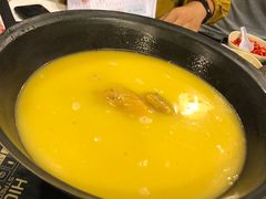 -鲜入围煮花胶鸡海鲜火锅