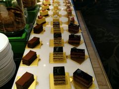 -城市名人酒店喝彩西餐厅(人民南路店)