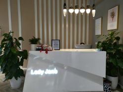 -Lady  Jane高端婚纱礼服馆