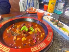 -路边边地标烧烤·川菜·小龙虾·音乐酒馆(良乡长虹店)