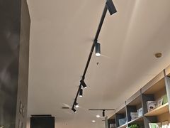 -魔方城市书房(中街益田店)