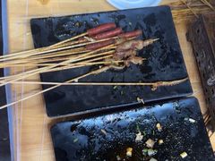 -老街烧烤大排档·地道湖北菜·龙虾馆(汉口火车站店)