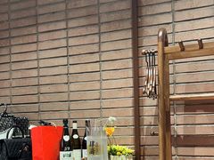 -肆海小川菜酒馆Wine Bistro (青年路店)