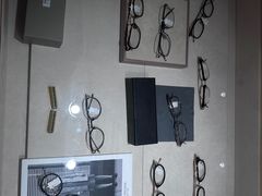 -茂昌眼镜(南京东路店)